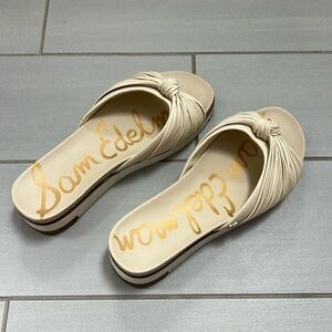 Sam Eldeman slide sandal